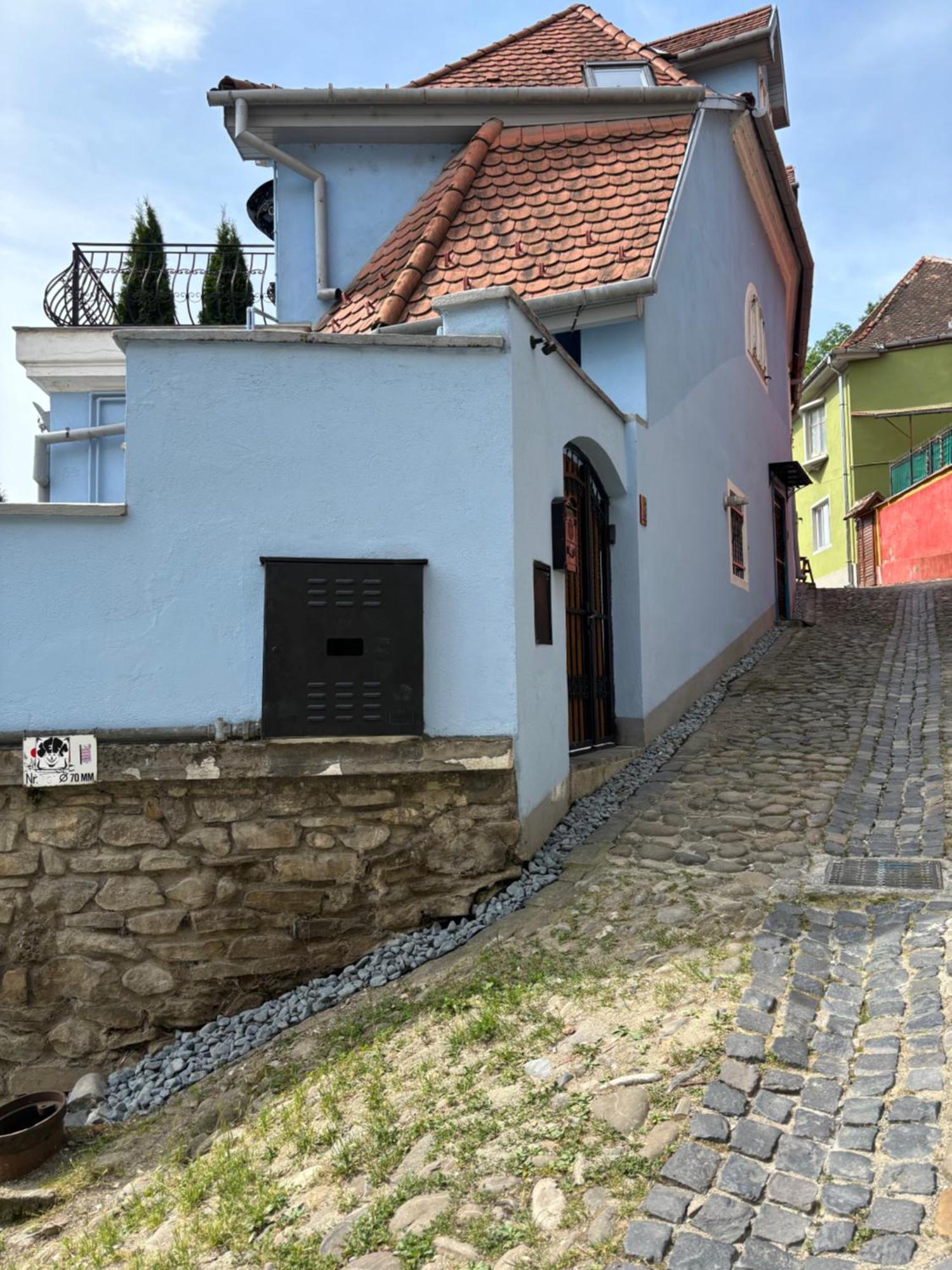 דירות Blue House Citadel Elite סיגישוארה מראה חיצוני תמונה